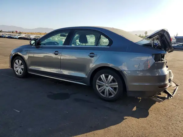 3VW2B7AJ8HM367625 2017 VOLKSWAGEN JETTA - Image 2
