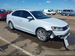 3VW2B7AJ8HM368998 2017 VOLKSWAGEN JETTA