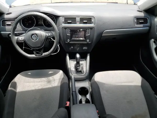 3VW2B7AJ8HM375286 2017 VOLKSWAGEN JETTA - Image 8