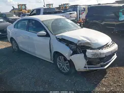 3VW2B7AJ8HM379807 2017 VOLKSWAGEN JETTA