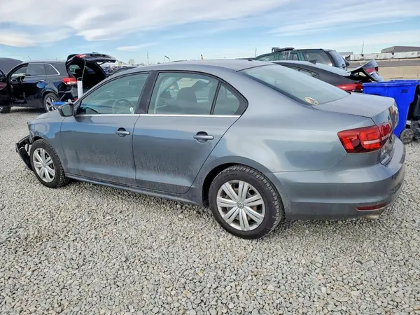 3VW2B7AJ8HM392301 2017 VOLKSWAGEN JETTA - Image 2
