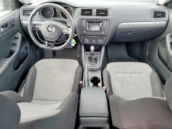3VW2B7AJ8HM392301 2017 VOLKSWAGEN JETTA - Image 8