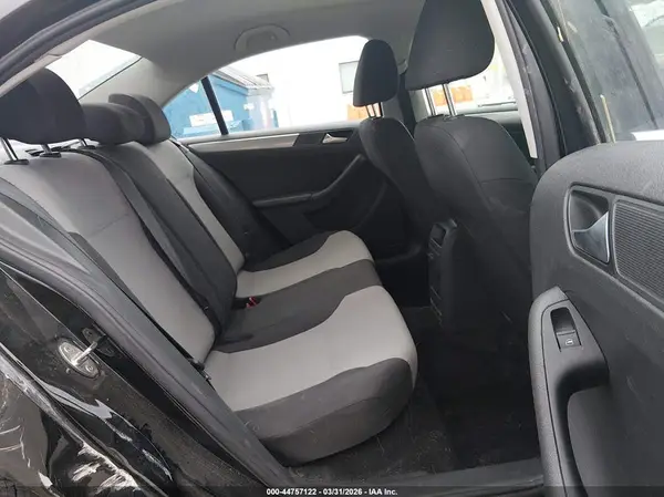 3VW2B7AJ8HM393612 2017 VOLKSWAGEN JETTA - Image 8