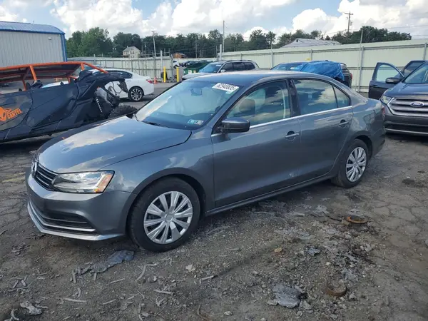 3VW2B7AJ8HM398373 2017 VOLKSWAGEN JETTA - Image 1