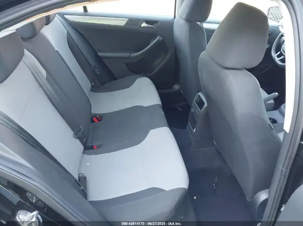 3VW2B7AJ8HM398910 2017 VOLKSWAGEN JETTA - Image 8