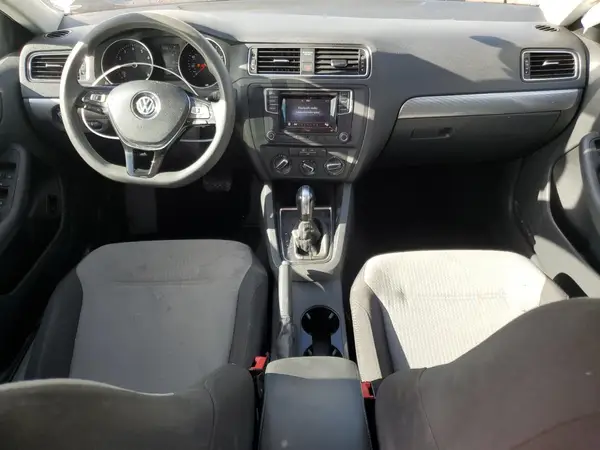 3VW2B7AJ8HM403877 2017 VOLKSWAGEN JETTA - Image 8