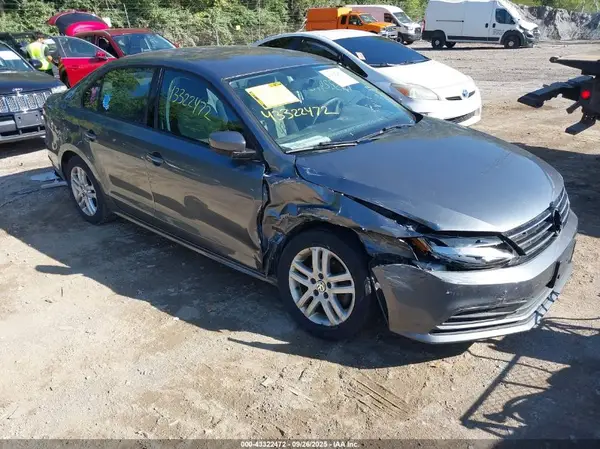 3VW2B7AJ8JM211574 2018 VOLKSWAGEN JETTA - Image 1