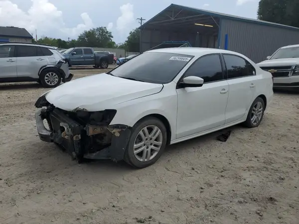 3VW2B7AJ8JM213079 2018 VOLKSWAGEN JETTA - Image 1