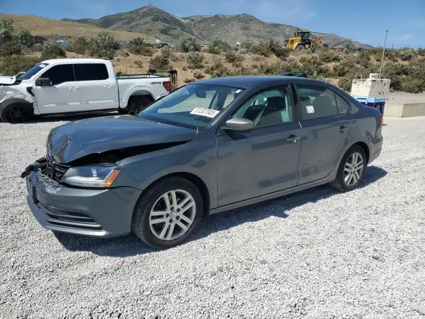 3VW2B7AJ8JM214703 2018 VOLKSWAGEN JETTA - Image 1