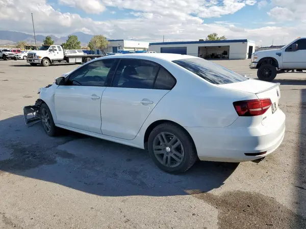 3VW2B7AJ8JM259639 2018 VOLKSWAGEN JETTA - Image 2