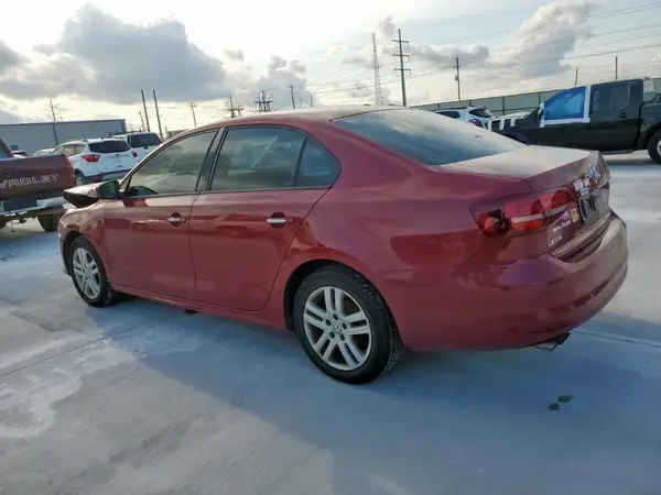 3VW2B7AJ8JM262010 2018 VOLKSWAGEN JETTA - Image 2