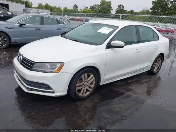3VW2B7AJ8JM263531 2018 VOLKSWAGEN JETTA - Image 2