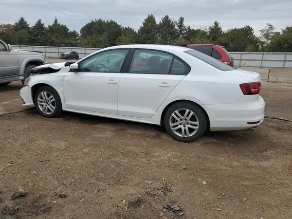 3VW2B7AJ8JM263741 2018 VOLKSWAGEN JETTA - Image 2