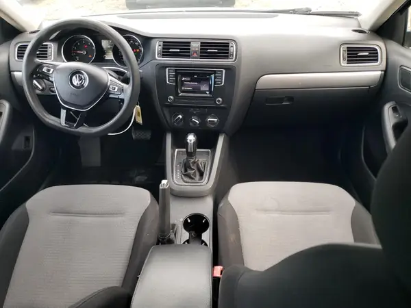 3VW2B7AJ9HM200786 2017 VOLKSWAGEN JETTA - Image 8