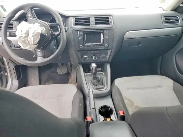3VW2B7AJ9HM212727 2017 VOLKSWAGEN JETTA - Image 8