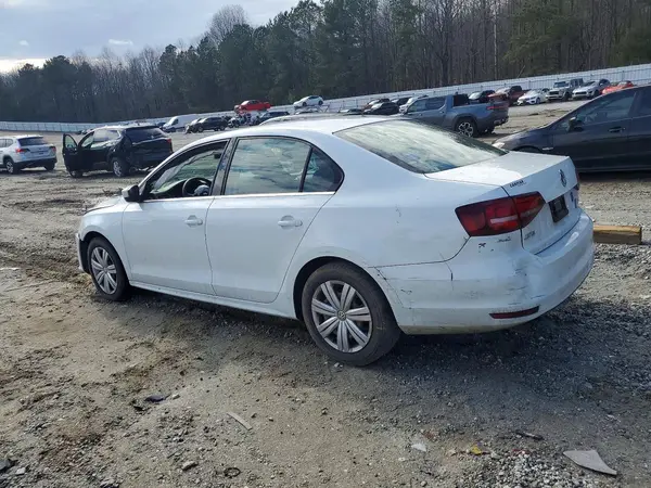 3VW2B7AJ9HM225641 2017 VOLKSWAGEN JETTA - Image 2