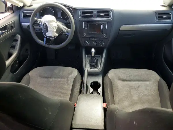 3VW2B7AJ9HM225641 2017 VOLKSWAGEN JETTA - Image 8
