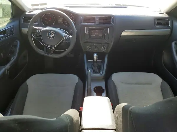 3VW2B7AJ9HM240446 2017 VOLKSWAGEN JETTA - Image 8