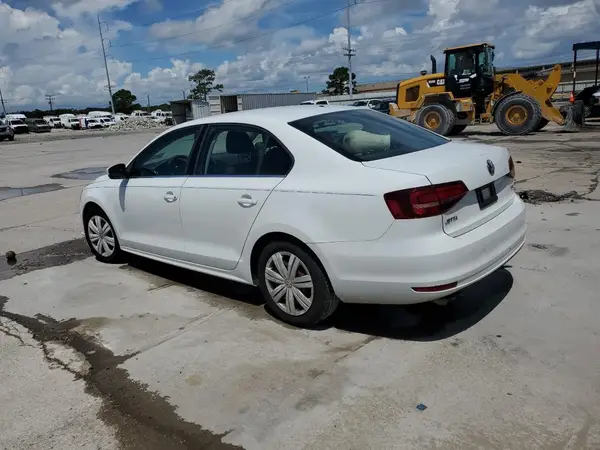 3VW2B7AJ9HM241256 2017 VOLKSWAGEN JETTA - Image 2