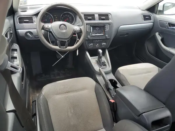 3VW2B7AJ9HM241256 2017 VOLKSWAGEN JETTA - Image 8
