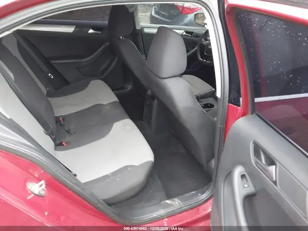 3VW2B7AJ9HM245548 2017 VOLKSWAGEN JETTA - Image 8