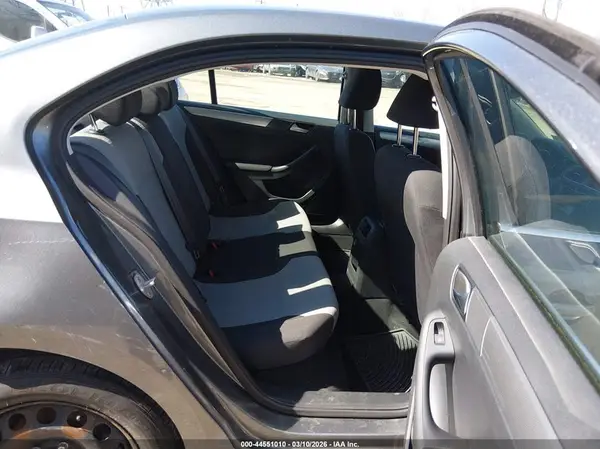 3VW2B7AJ9HM248403 2017 VOLKSWAGEN JETTA - Image 8