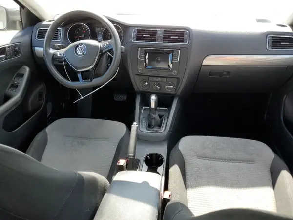 3VW2B7AJ9HM248773 2017 VOLKSWAGEN JETTA - Image 8