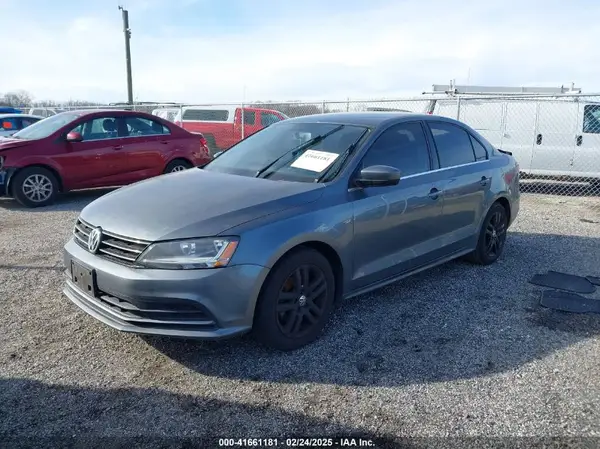 3VW2B7AJ9HM258848 2017 VOLKSWAGEN JETTA - Image 2