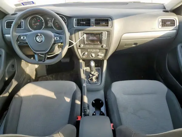 3VW2B7AJ9HM274483 2017 VOLKSWAGEN JETTA - Image 8