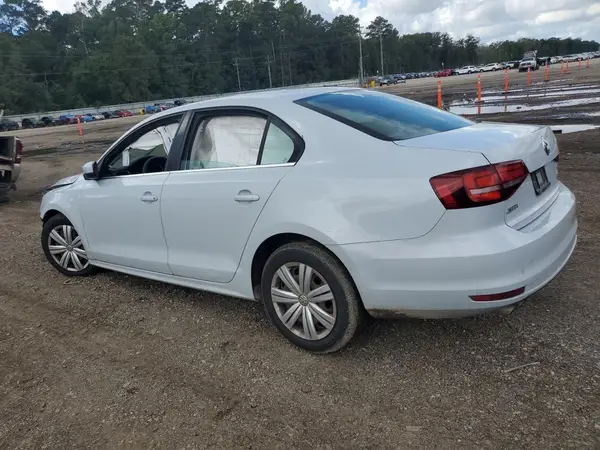 3VW2B7AJ9HM279814 2017 VOLKSWAGEN JETTA - Image 2