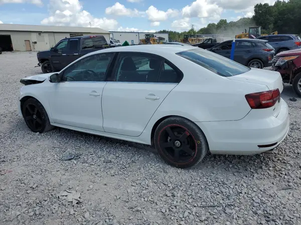 3VW2B7AJ9HM294572 2017 VOLKSWAGEN JETTA - Image 2
