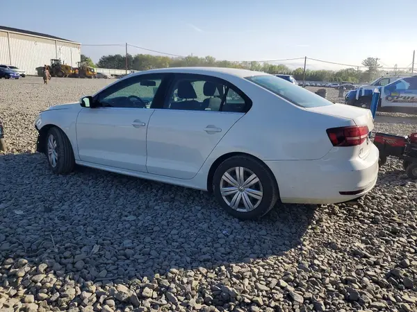 3VW2B7AJ9HM299254 2017 VOLKSWAGEN JETTA - Image 2