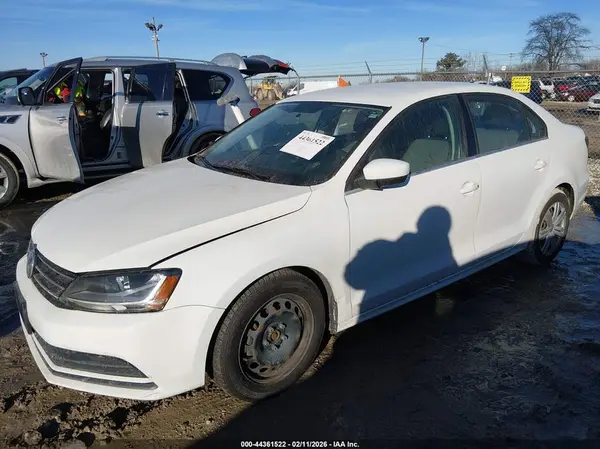 3VW2B7AJ9HM301911 2017 VOLKSWAGEN JETTA - Image 2