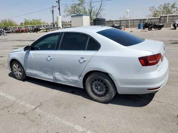 3VW2B7AJ9HM312102 2017 VOLKSWAGEN JETTA - Image 2