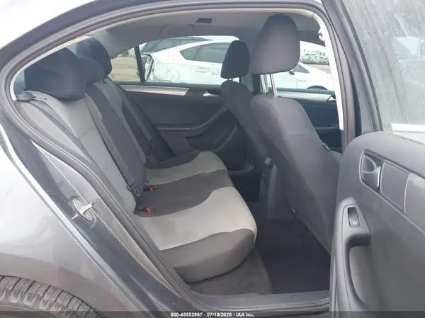 3VW2B7AJ9HM315761 2017 VOLKSWAGEN JETTA - Image 8