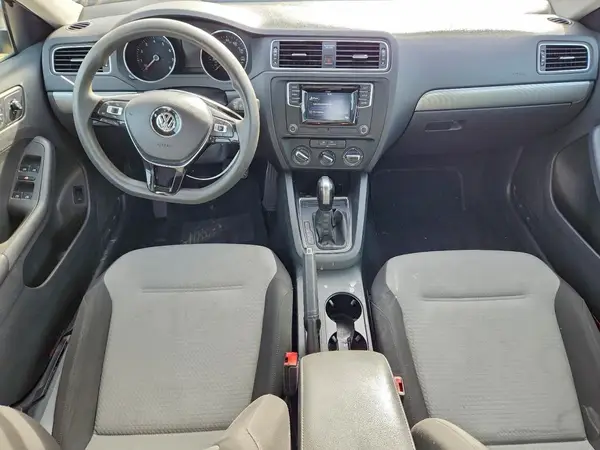 3VW2B7AJ9HM318398 2017 VOLKSWAGEN JETTA - Image 8