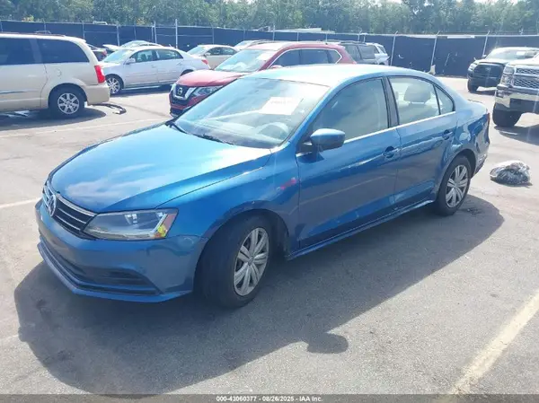 3VW2B7AJ9HM322127 2017 VOLKSWAGEN JETTA - Image 2