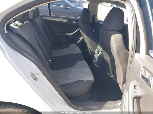 3VW2B7AJ9HM329384 2017 VOLKSWAGEN JETTA - Image 8