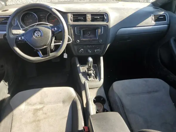 3VW2B7AJ9HM339073 2017 VOLKSWAGEN JETTA - Image 8