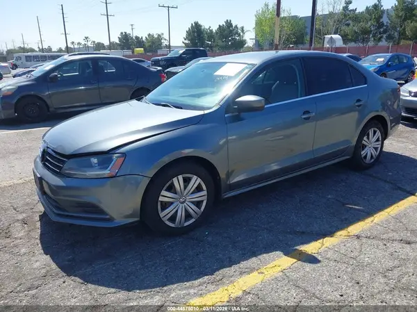 3VW2B7AJ9HM343673 2017 VOLKSWAGEN JETTA - Image 2