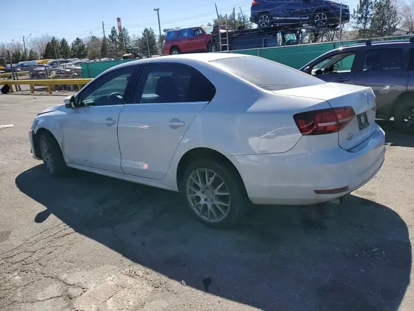 3VW2B7AJ9HM347934 2017 VOLKSWAGEN JETTA - Image 2