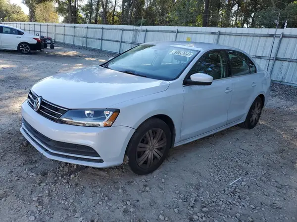 3VW2B7AJ9HM371053 2017 VOLKSWAGEN JETTA - Image 1