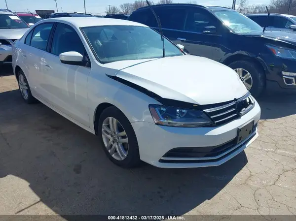 3VW2B7AJ9HM371165 2017 VOLKSWAGEN JETTA - Image 1