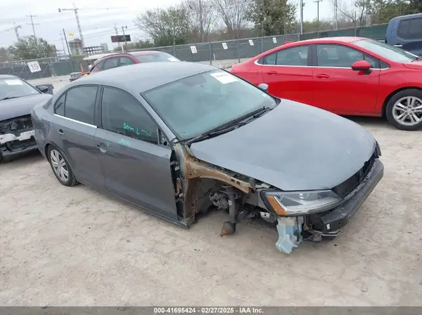 3VW2B7AJ9HM379217 2017 VOLKSWAGEN JETTA - Image 1