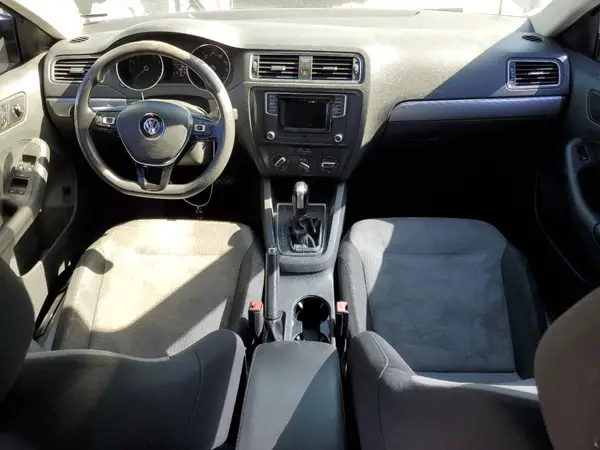 3VW2B7AJ9HM380531 2017 VOLKSWAGEN JETTA - Image 8