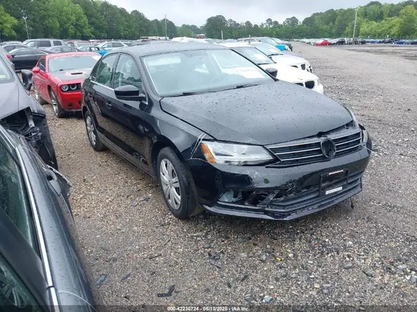 3VW2B7AJ9HM381047 2017 VOLKSWAGEN JETTA - Image 1