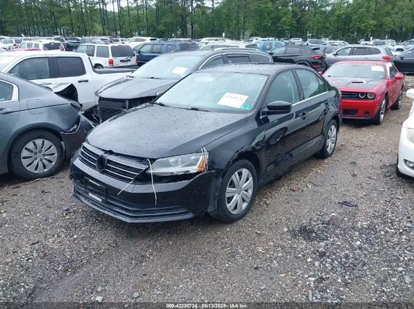 3VW2B7AJ9HM381047 2017 VOLKSWAGEN JETTA - Image 2