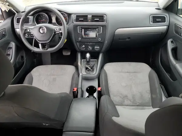 3VW2B7AJ9HM388418 2017 VOLKSWAGEN JETTA - Image 8
