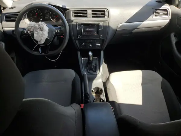 3VW2B7AJ9HM388421 2017 VOLKSWAGEN JETTA - Image 8