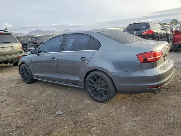 3VW2B7AJ9HM391626 2017 VOLKSWAGEN JETTA - Image 2